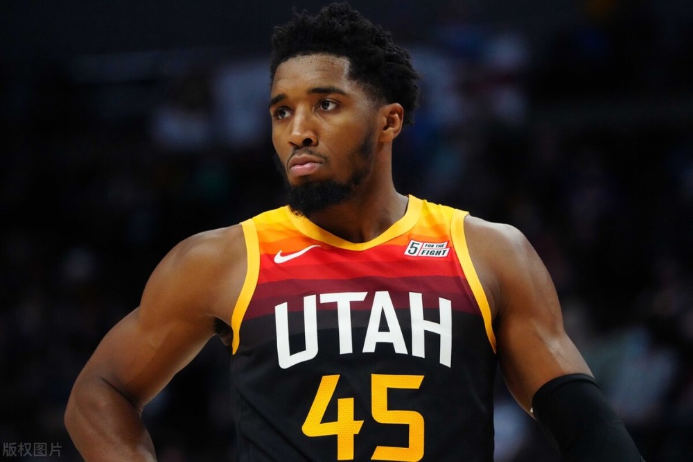 包含风云突变！犹他爵士今夜绝杀压哨，国王杯版图或变，球迷炸锅，赛季目标并未改变的词条